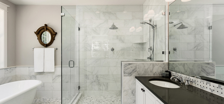 bathroom shower door installation in Bonadelle Ranchos-Madera Ranchos